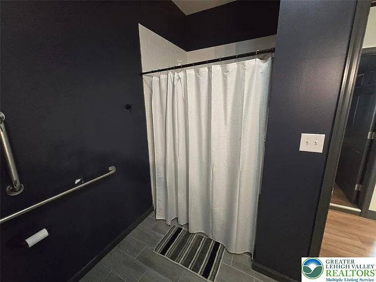 49 N Delaware Dr — Photo 11