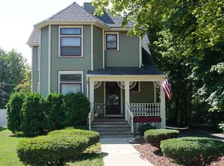 9310 S Winchester Ave, Chicago, IL