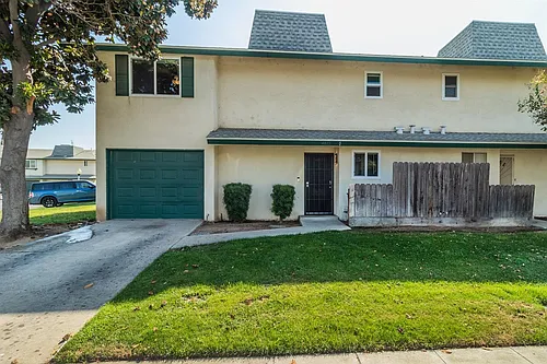 4815 N Winery Cir Photo 1