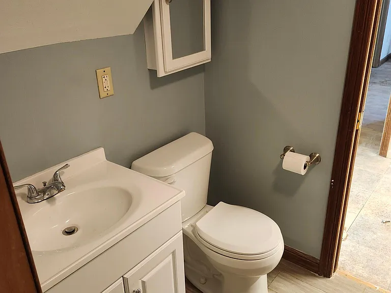 157 Golden City Rd — Photo 38