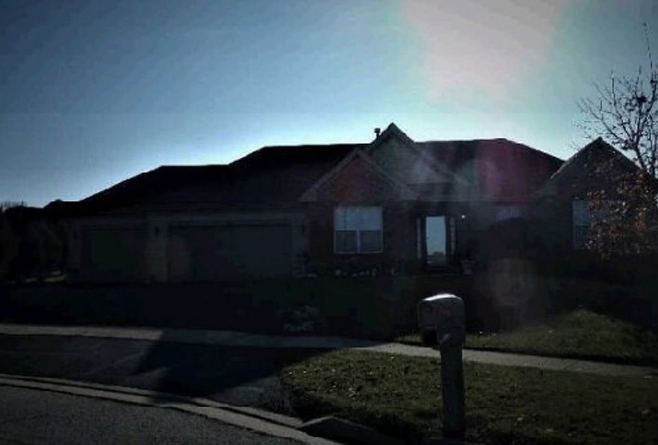 1st image of 2904 White Fox Ct