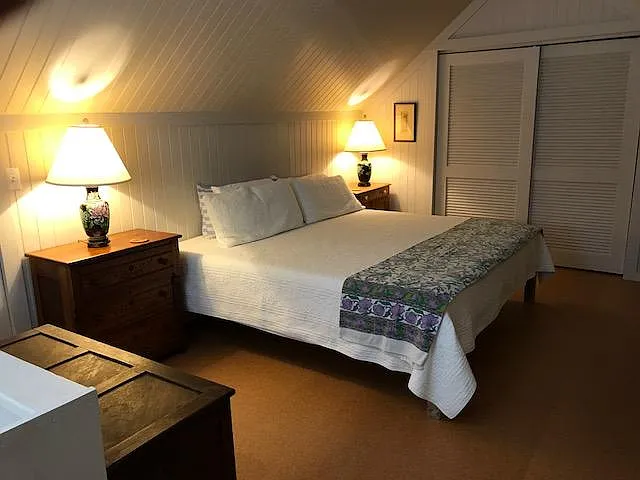 King bedroom
