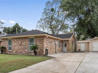 129 Pitre St, Saint Rose, LA 70087