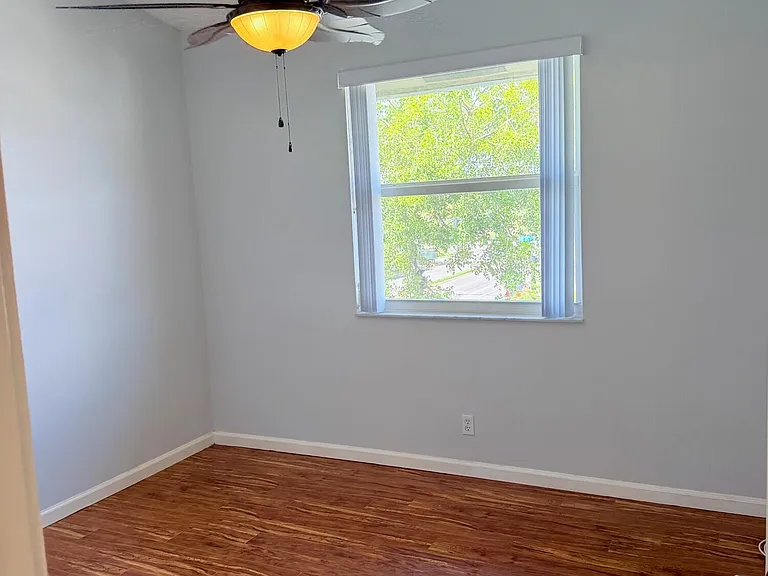 2351 NE 14th Street Cswy #537 — Photo 35