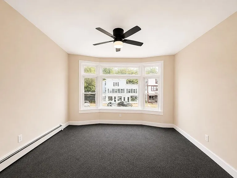 408 Central St #4 — Photo 7