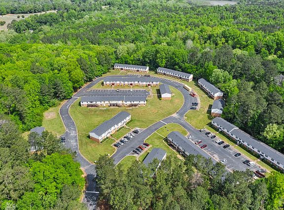 3rd image of 2050 Meriwood Dr #Ca75126dd