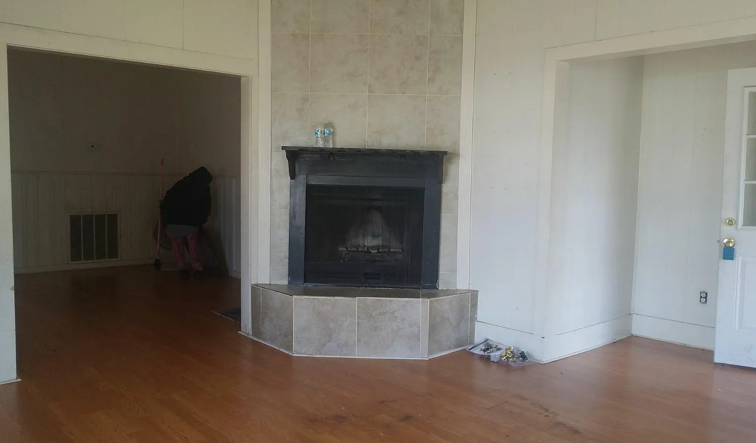 2 bed, 1.5 bath, 1240 sqft, $2,695 — Photo 4