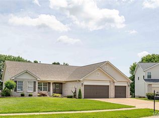 4419 Kerth Manor Dr, Saint Louis, MO 63128