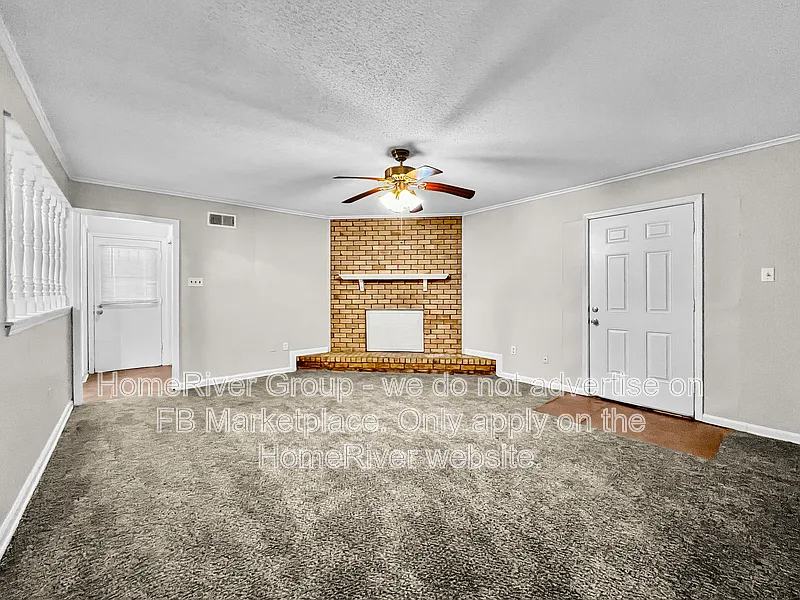 3 bed, 2.0 bath, 1692 sqft, $1,525 — Photo 2
