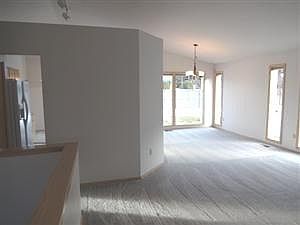 2nd image of 5703 S Lacey Ln
