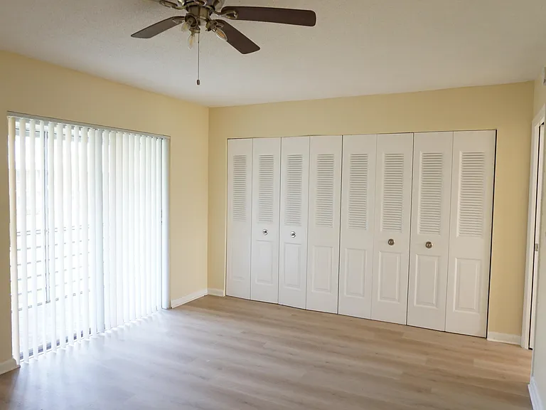 369 Sheffield St E #369-O — Photo 9