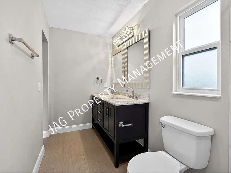 1046 Winter Springs Blvd — Photo 25