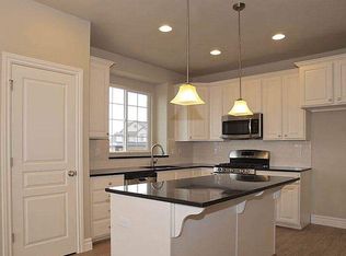 2107 W 2575 S, Syracuse, UT 84075
