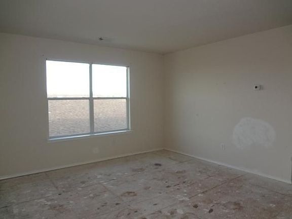bedroom-23027917