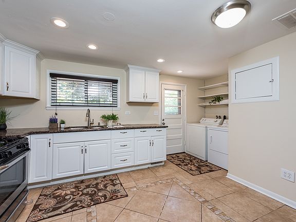 2nd image of 10243 W Crissy Ave