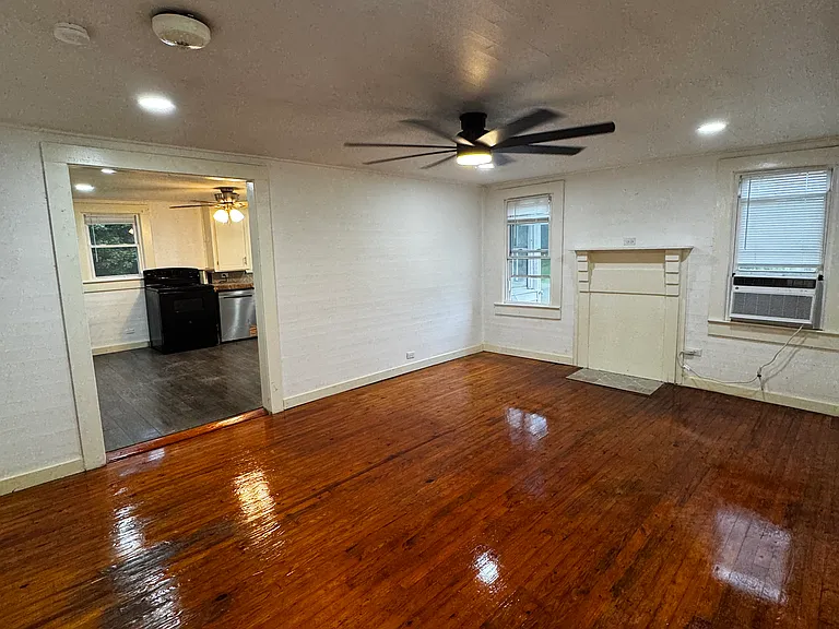 243 Boomer Commons Center Rd — Photo 4