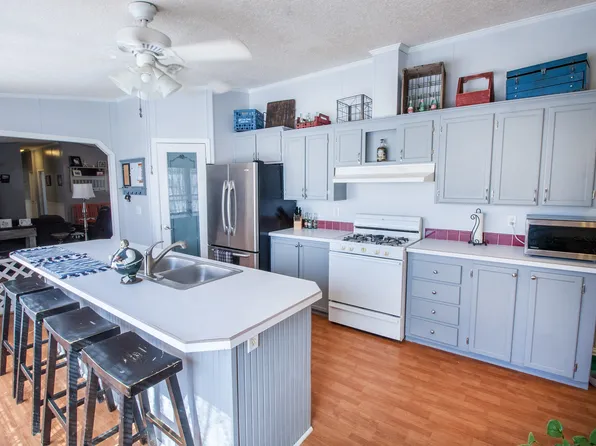 3282 Fox Trail Rd, Edmond, OK 73034