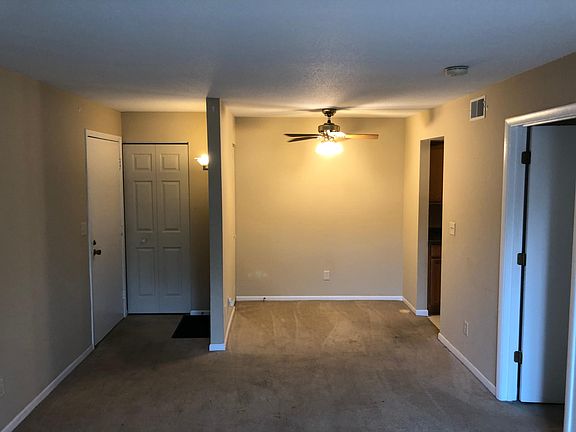 3rd image of 2414 W Pasmoso Dr APT 303