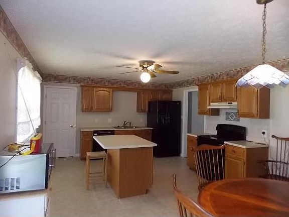 5th image of 15420 Skyland Ave