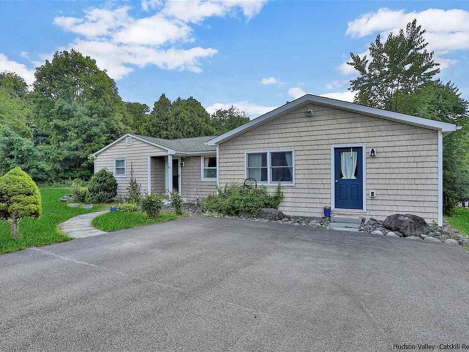 30 Apple Road New Paltz Ny 12561 Zillow