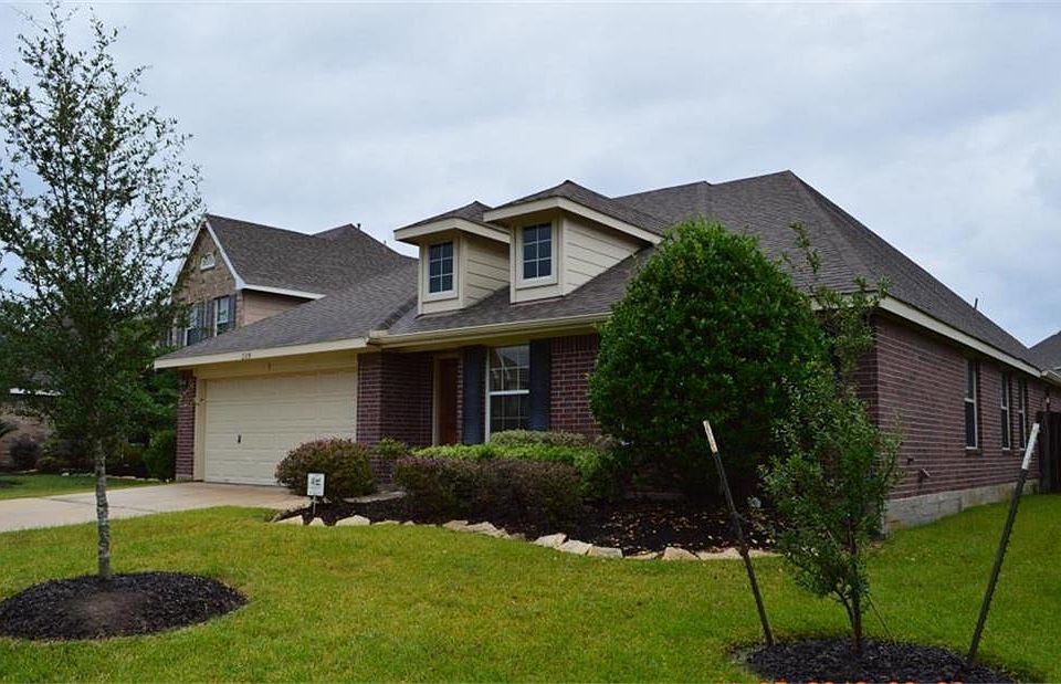 1st image of 2319 Falcon Knoll Ln