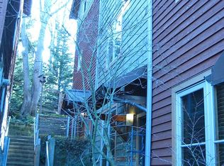 3824 Evanston Ave N APT 8, Seattle, WA 98103