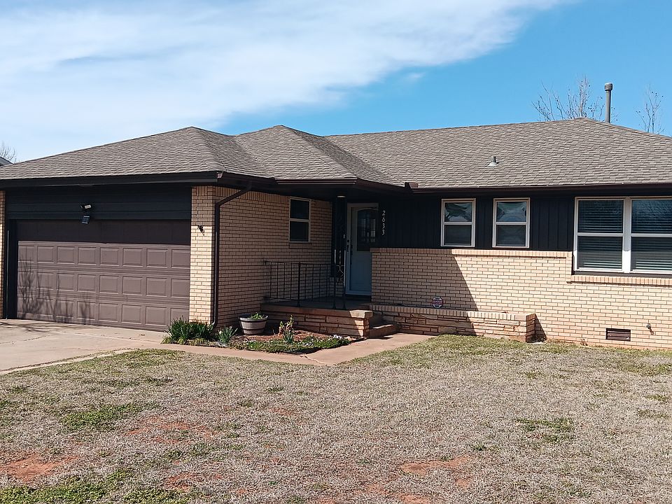 1st image of 2633 Manchester Dr