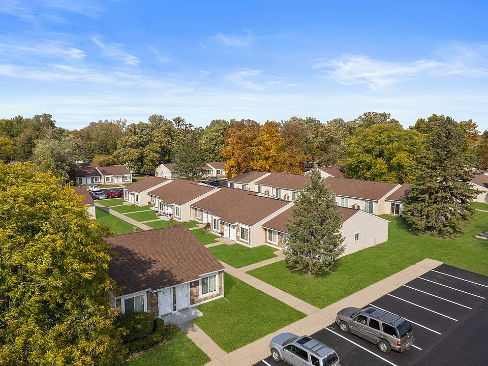 1st image of 315 E Edgewood Blvd #313-02