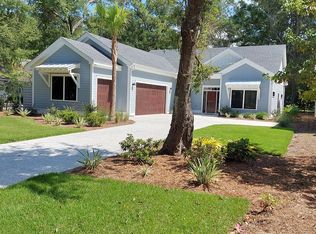 137 Locust Fence Rd, Saint Helena Island, SC 29920