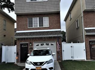 312 Simonson Ave, Staten Island, NY 10303