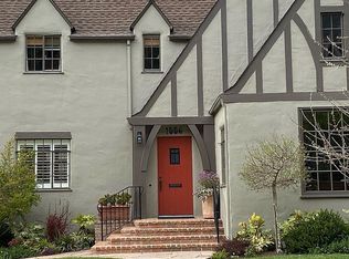 1556 Trestle Glen Rd, Oakland, CA
