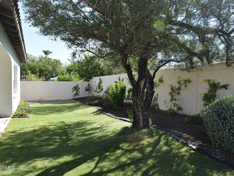 20849 W Werner Pl — Photo 27