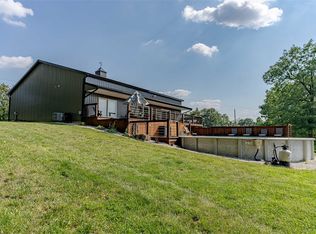 500 Seven Oaks Ln, Irvington, KY 40146