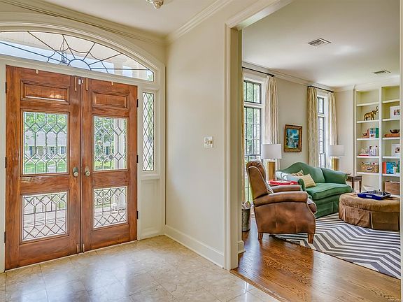 4th image of 2629 Fernway Dr