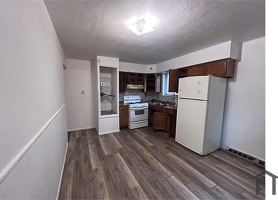 4901 Michigan Ave — Photo 6