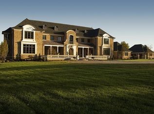 8515 Blome Rd, Cincinnati, OH 45243