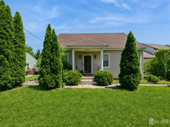 17 New Brunswick Ave, Matawan, NJ 07747