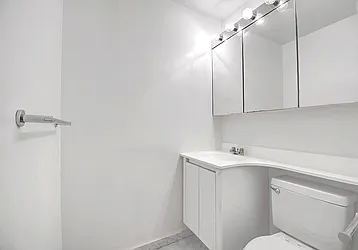 Rented by Urbane Brokerage