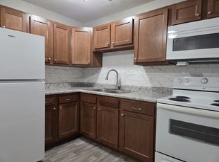701 S Putnam St, Bunker Hill, IL 62014