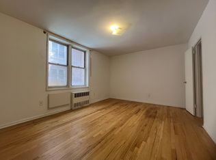 514 Ocean Pkwy APT 2L, Brooklyn, NY 11218