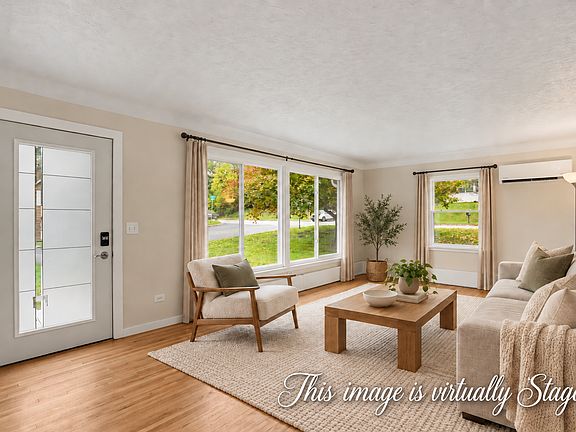 5th image of 340 3rd Ave S