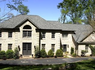 11205 River View Dr, Potomac, MD 20854