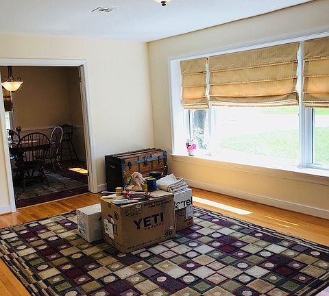 4th image of 7316 Cranwell Cir