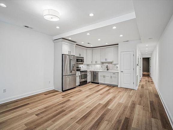 4th image of 1317 Harvard St NW APT 1