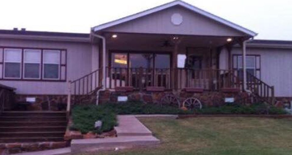 Front porch/ deck