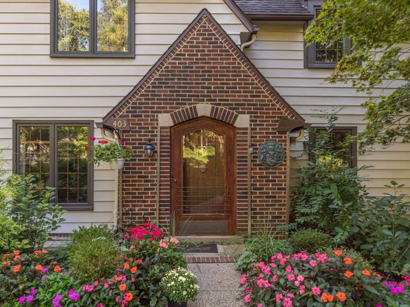 403 Lenawee Dr, Ann Arbor, MI 48104