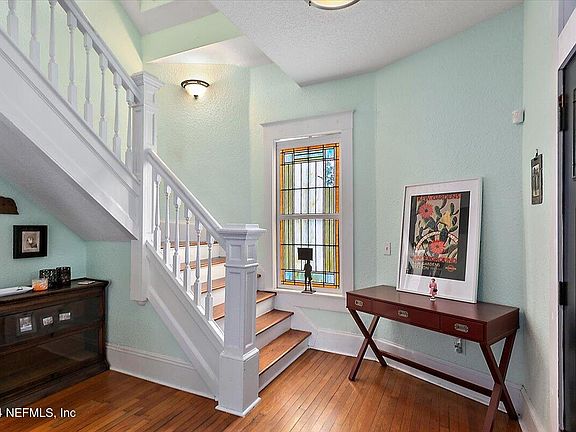 4th image of 1817 N LAURA Street