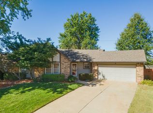 1916 W Phoenix Pl, Broken Arrow, OK 74011