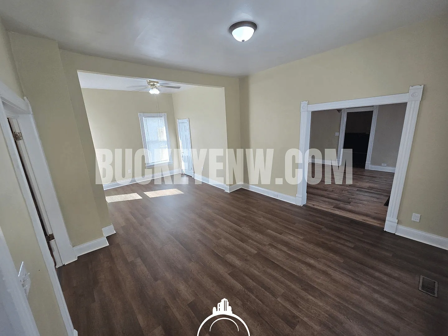 2 Bedroom House — Photo 2