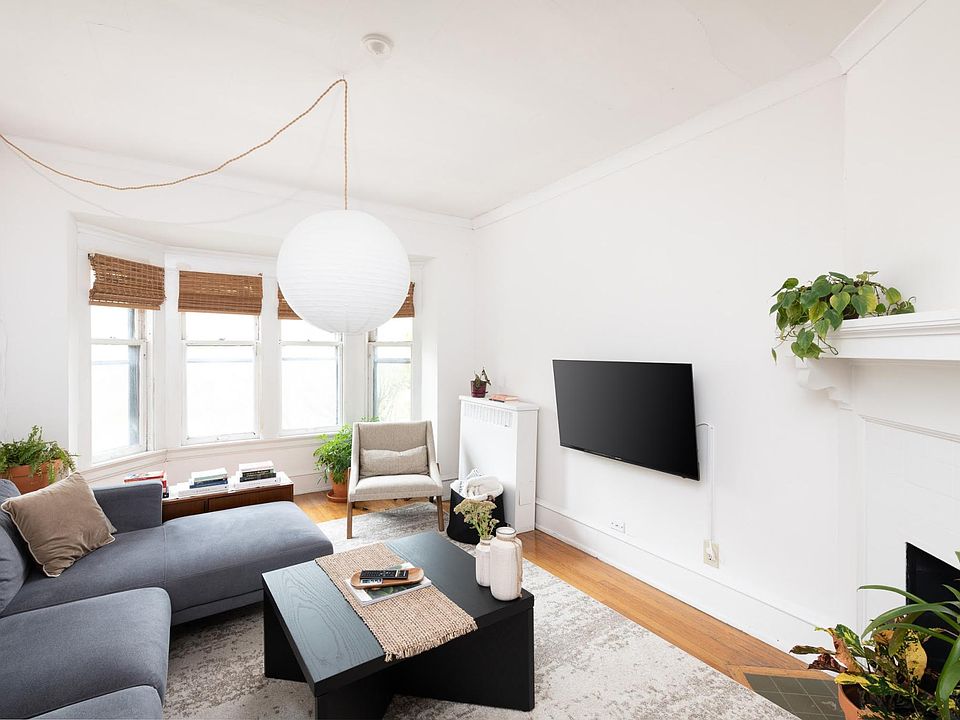 1st image of 2320 E Bradford Ave #1